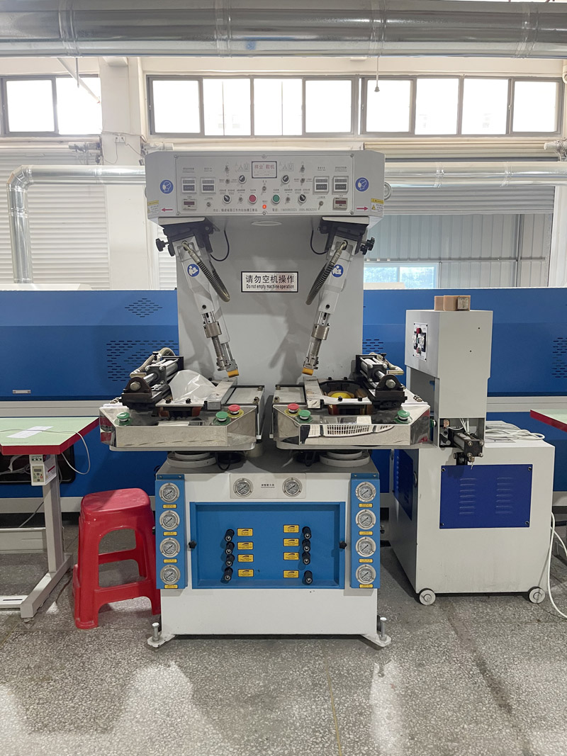 Jinhongchang Footwear Finishing Line and Needle Detection System