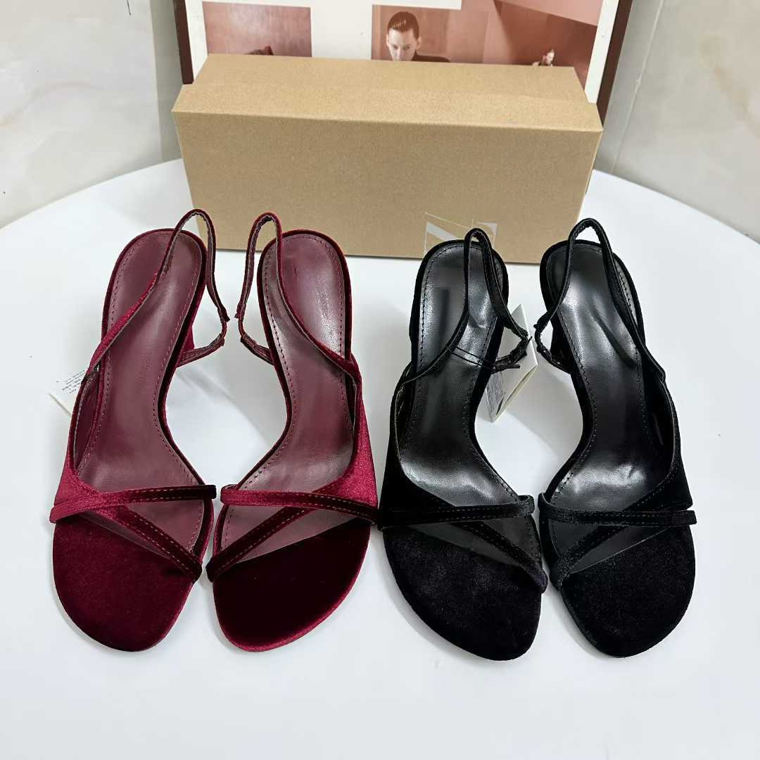 JHC-HB-129 | Slingback Round-Toe Stiletto Heel Dress Sandal - Fujian Jinhongchang Sports Goods Co., Ltd.