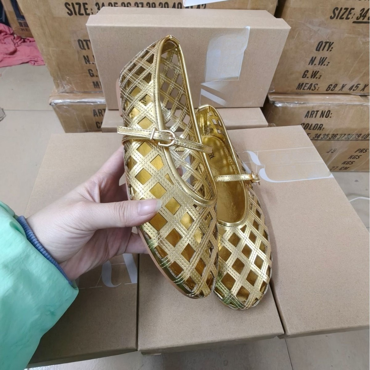 JHC-HB-026 | Metal Buckle Woven Cutout Round-Toe Flat Mary Jane Flat angle 2