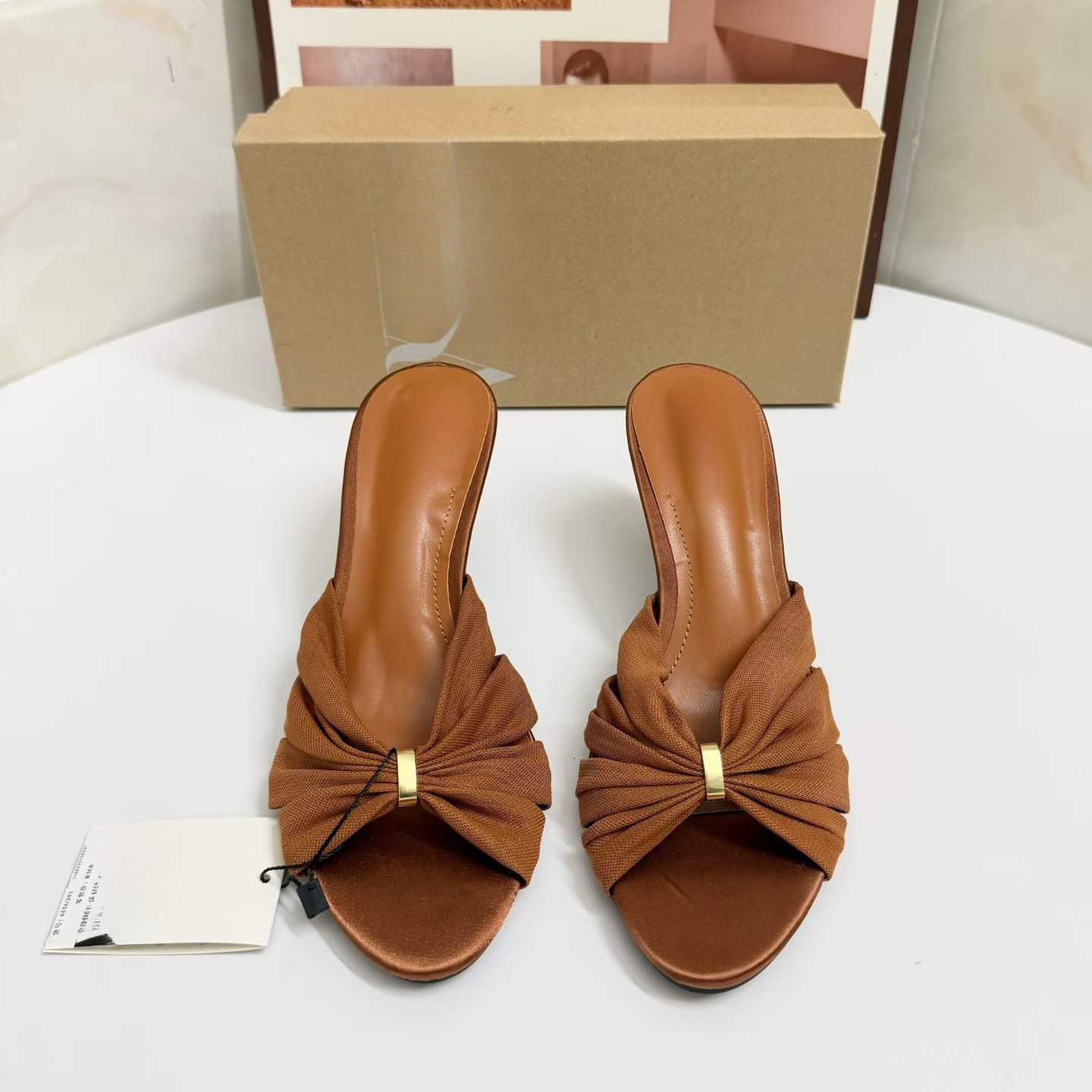 JHC-HB-299 | Metal Buckle Pointed-Toe Stiletto Heel Heeled Slide - Fujian Jinhongchang Sports Goods Co., Ltd.