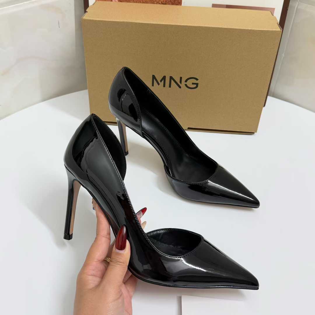 JHC-HB-056 | Patent Gloss Pointed-Toe High-Heel Dress Pump angle 2