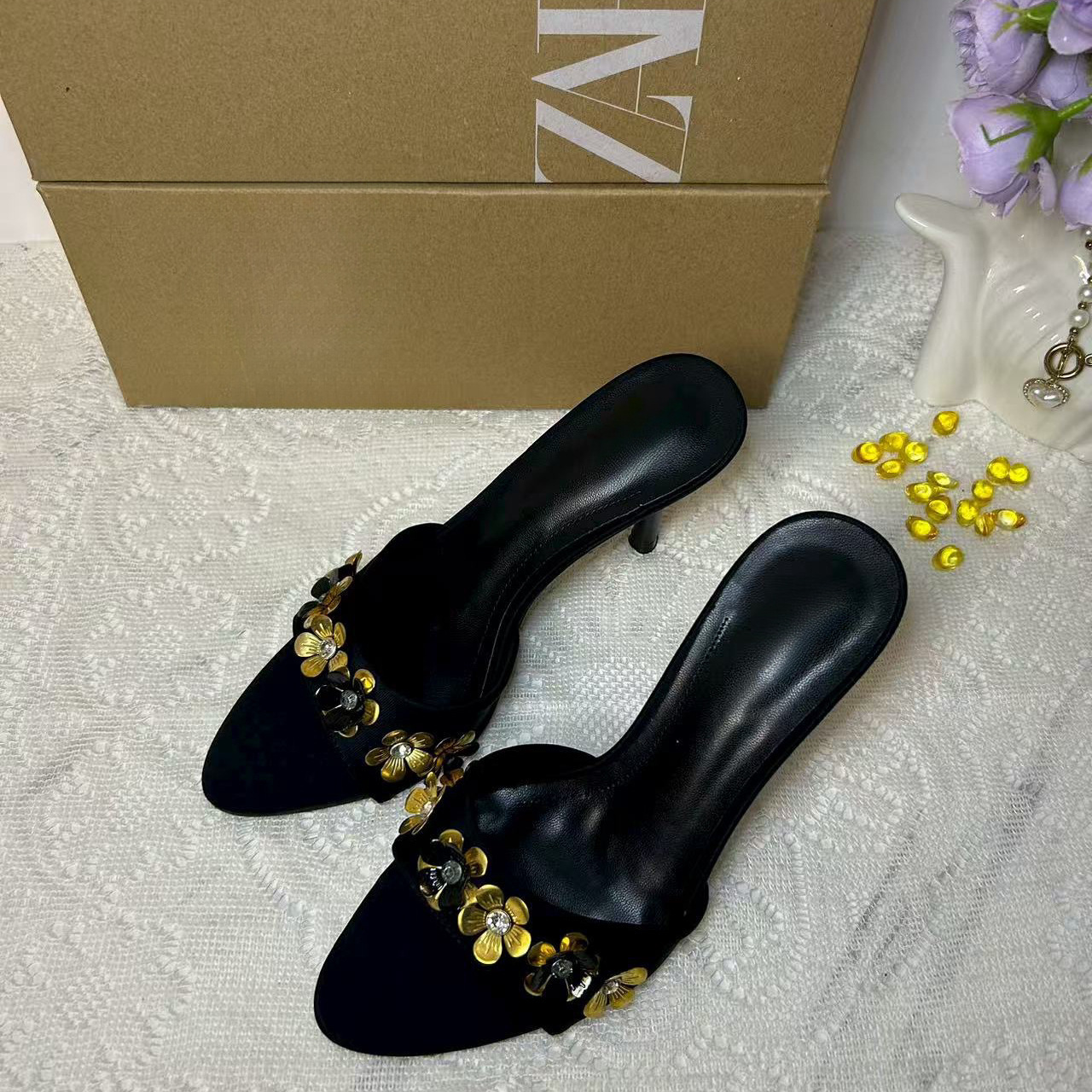 JHC-HB-298 | Minimalist Strap Slingback Round-Toe Stiletto Heel Heeled Slide - Fujian Jinhongchang Sports Goods Co., Ltd.