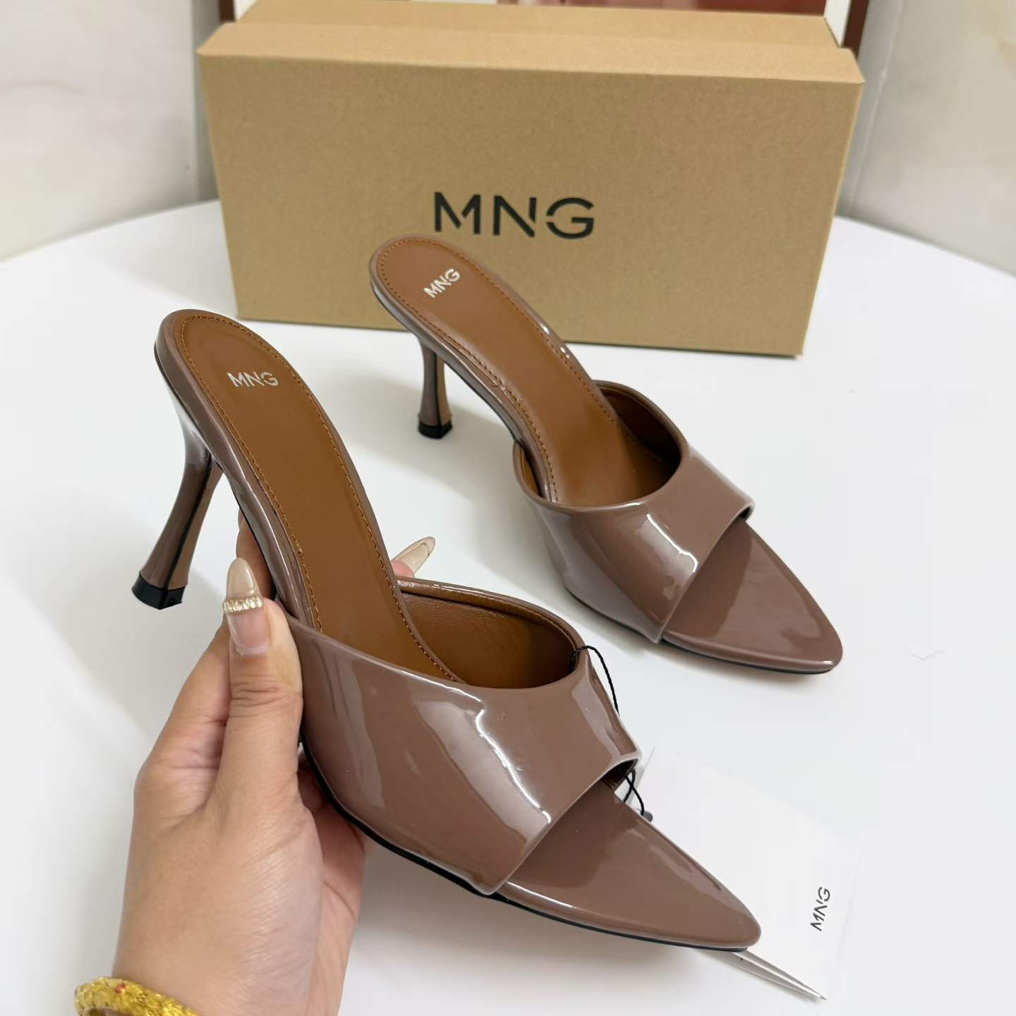 JHC-HB-111 | Patent Gloss Pointed-Toe Stiletto Heel Mule Slide angle 2