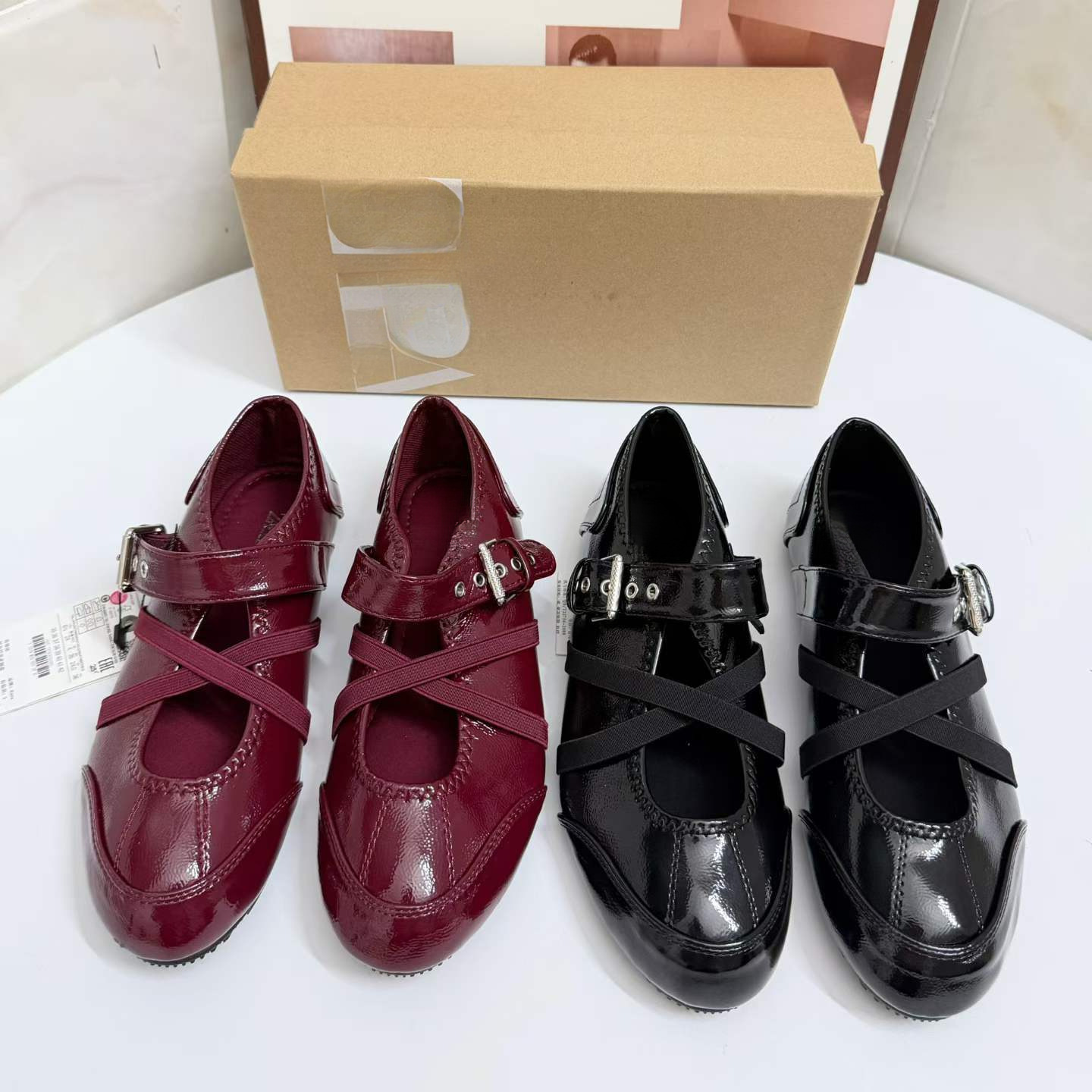 JHC-HB-294 | Metal Buckle Patent Gloss Round-Toe Flat Ballet Flat - Fujian Jinhongchang Sports Goods Co., Ltd.