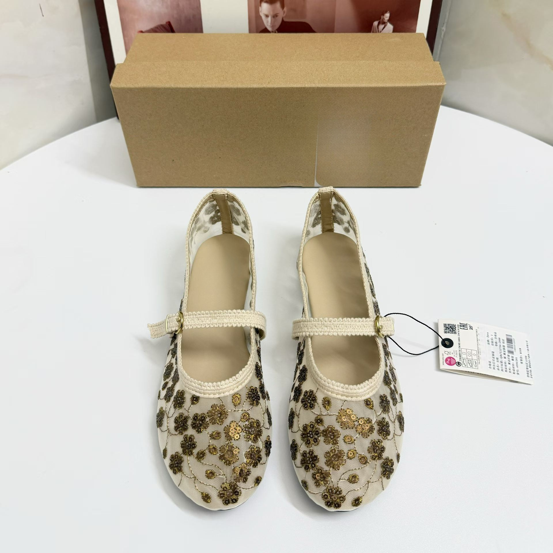 JHC-HB-246 | Embroidered Breathable Mesh Flat Ballet Flat angle 3