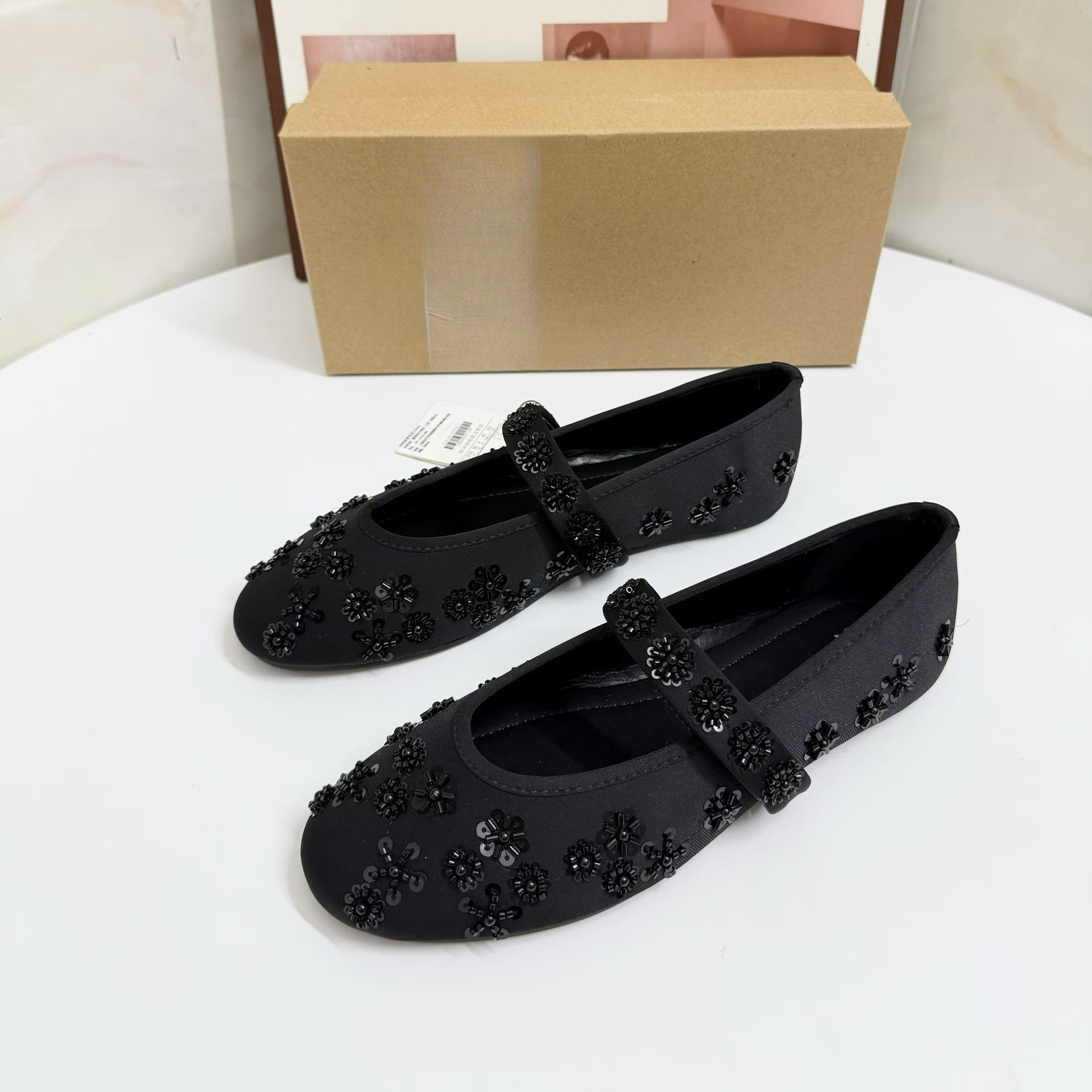 JHC-HB-012 | Rhinestone Embellished Embroidered Round-Toe Flat Ballet Flat angle 2