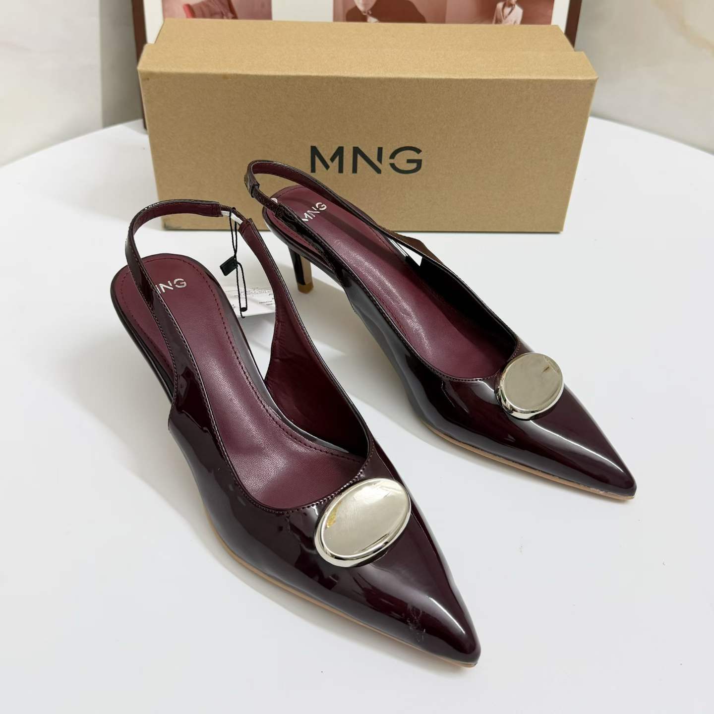 JHC-HB-245 | Patent Gloss Pointed-Toe Kitten Heel Mule Slide - Fujian Jinhongchang Sports Goods Co., Ltd.