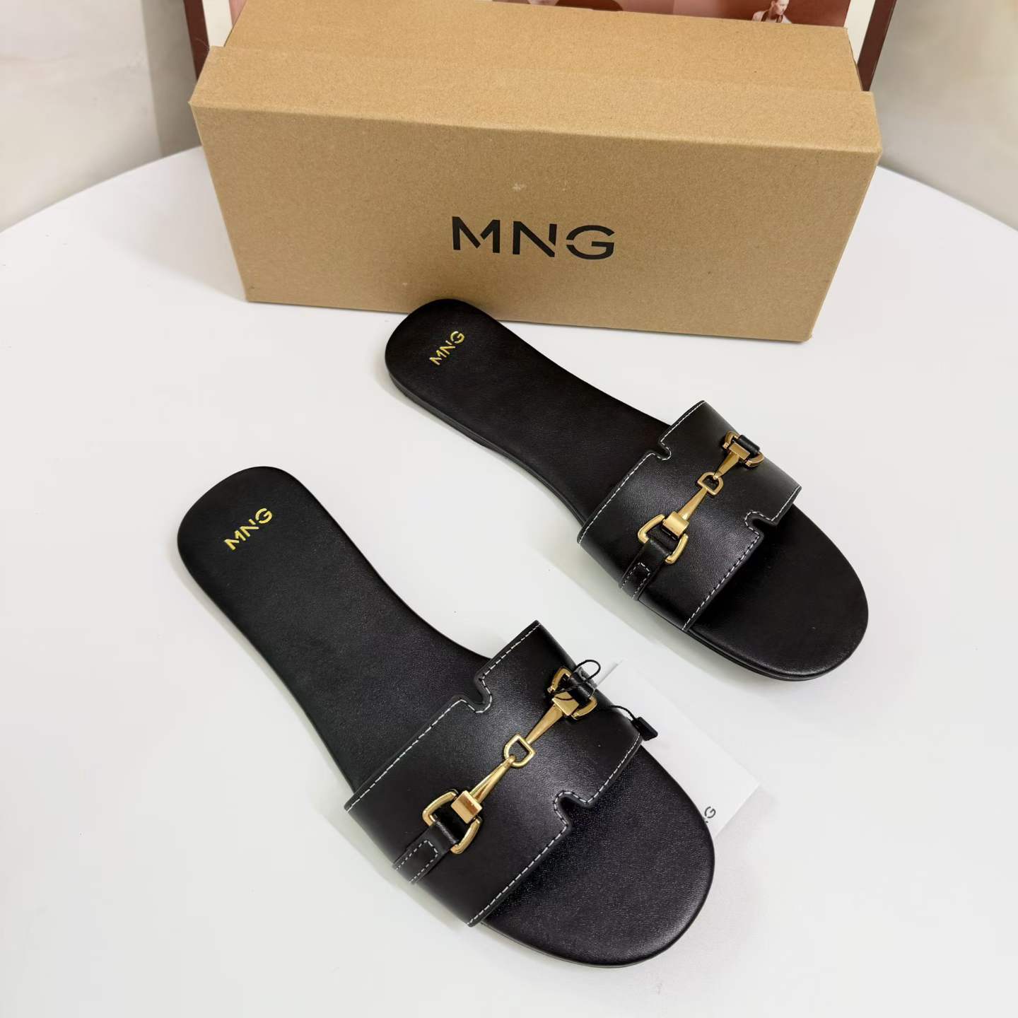 JHC-HB-038 | Metal Buckle Flat Casual Slide Slipper angle 2