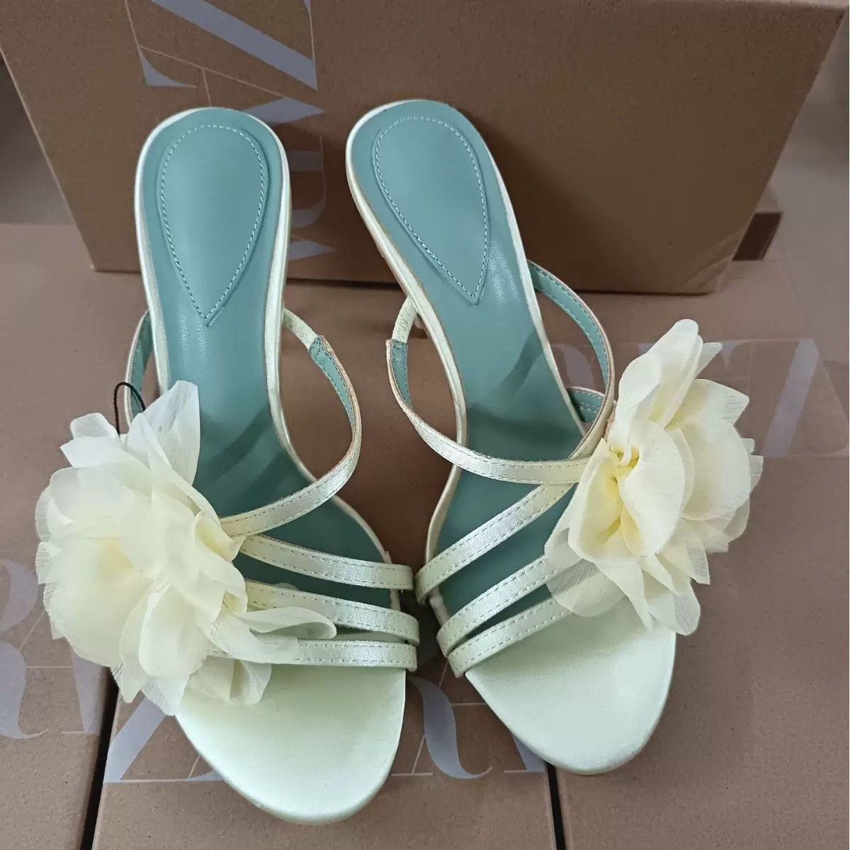 JHC-HB-208 | Pointed-Toe Stiletto Heel Heeled Slide angle 3