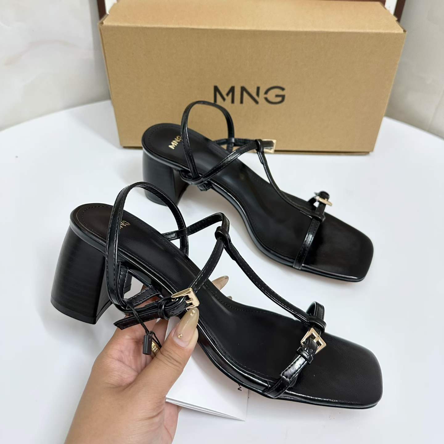 JHC-HB-080 | Square-Toe Block Heel Dress Sandal angle 2