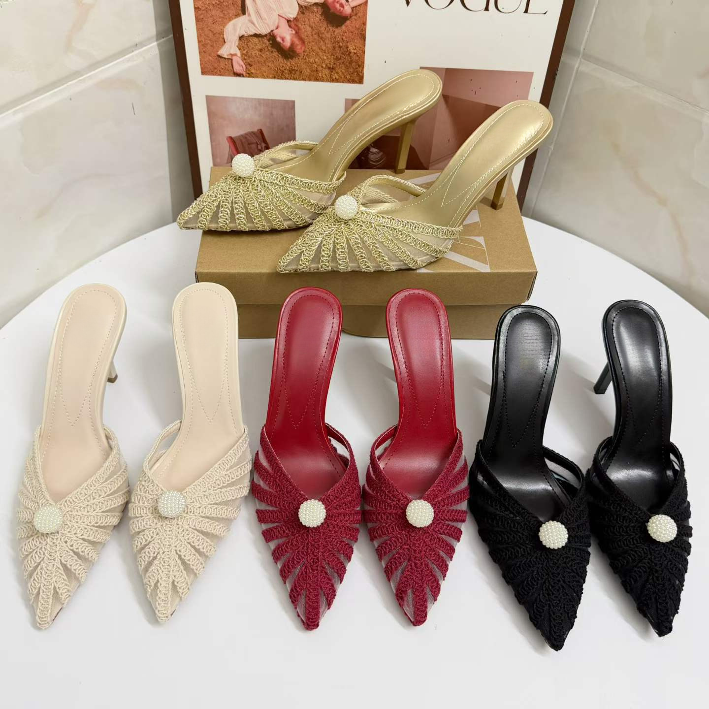 JHC-HB-043 | Rhinestone Embellished Woven Cutout Pointed-Toe Mule Slide - Fujian Jinhongchang Sports Goods Co., Ltd.