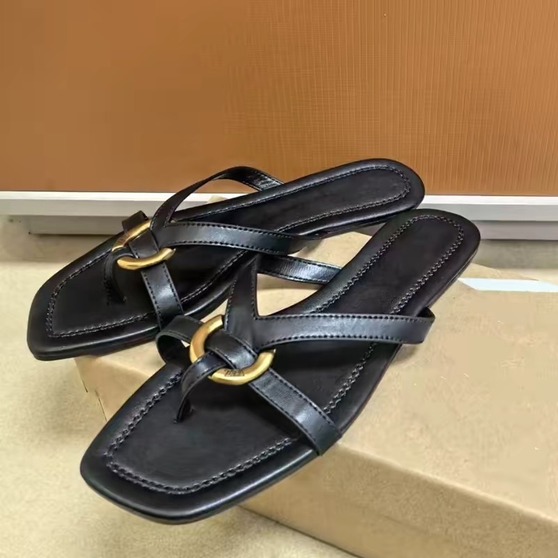 JHC-HB-285 | Metal Buckle Crisscross Straps Square-Toe Flat Casual Slide Slipper angle 3