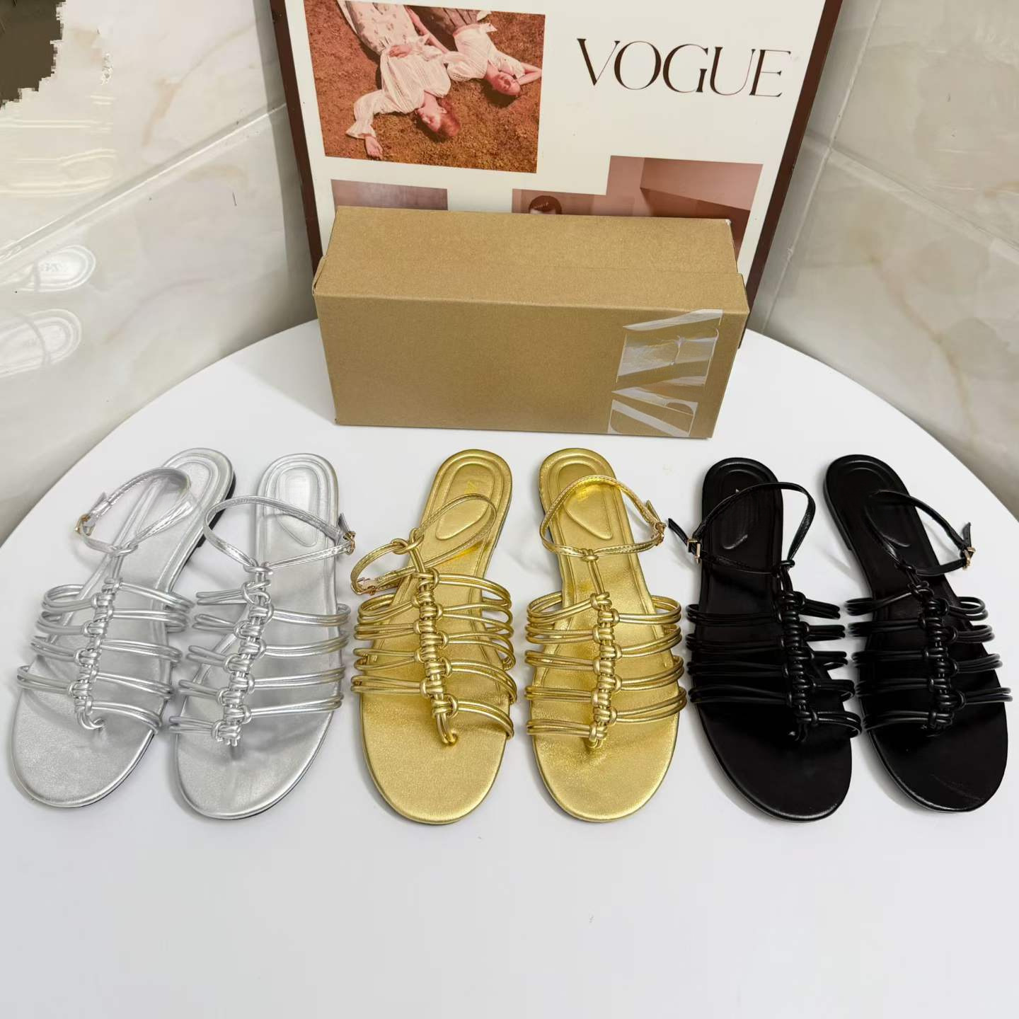 JHC-HB-201 | Metal Buckle Metallic Gold Flat Gladiator Sandal - Fujian Jinhongchang Sports Goods Co., Ltd.