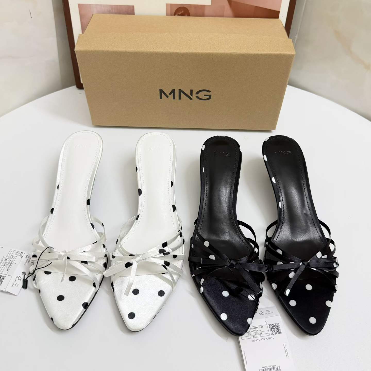 JHC-HB-241 | Bow Detail Pointed-Toe Stiletto Heel Heeled Slide - Fujian Jinhongchang Sports Goods Co., Ltd.