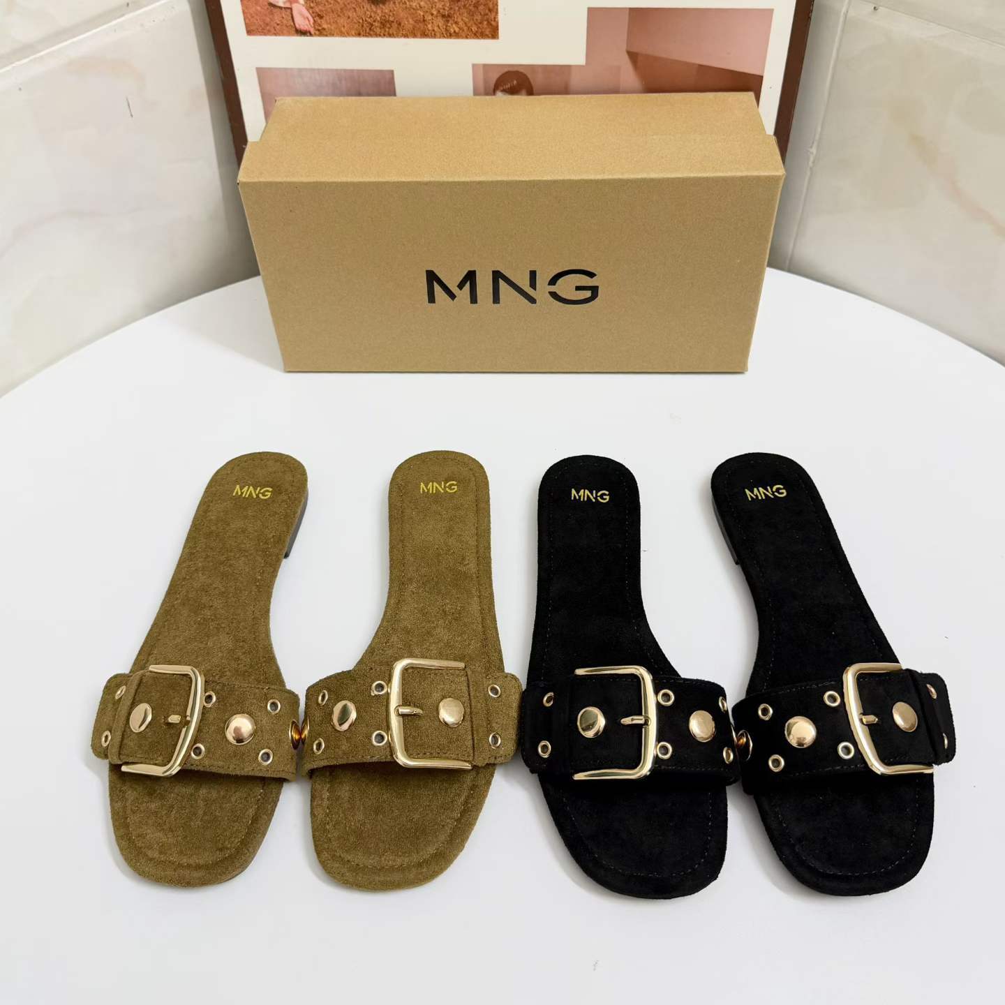 JHC-HB-142 | Metal Buckle Flat Casual Slide Slipper - Fujian Jinhongchang Sports Goods Co., Ltd.