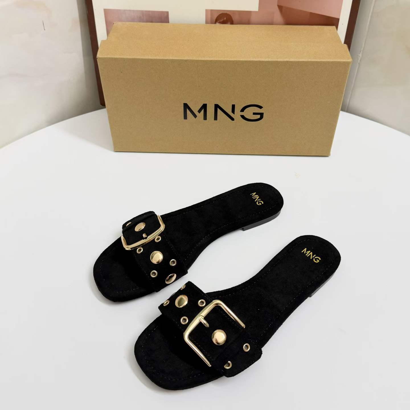 JHC-HB-142 | Metal Buckle Flat Casual Slide Slipper angle 3