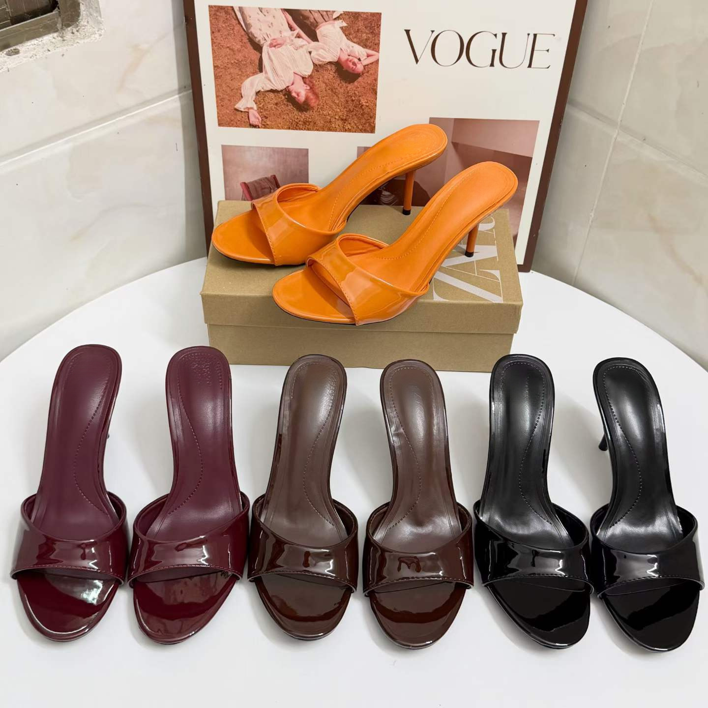 JHC-HB-276 | Patent Gloss Round-Toe Stiletto Heel Mule Slide - Fujian Jinhongchang Sports Goods Co., Ltd.