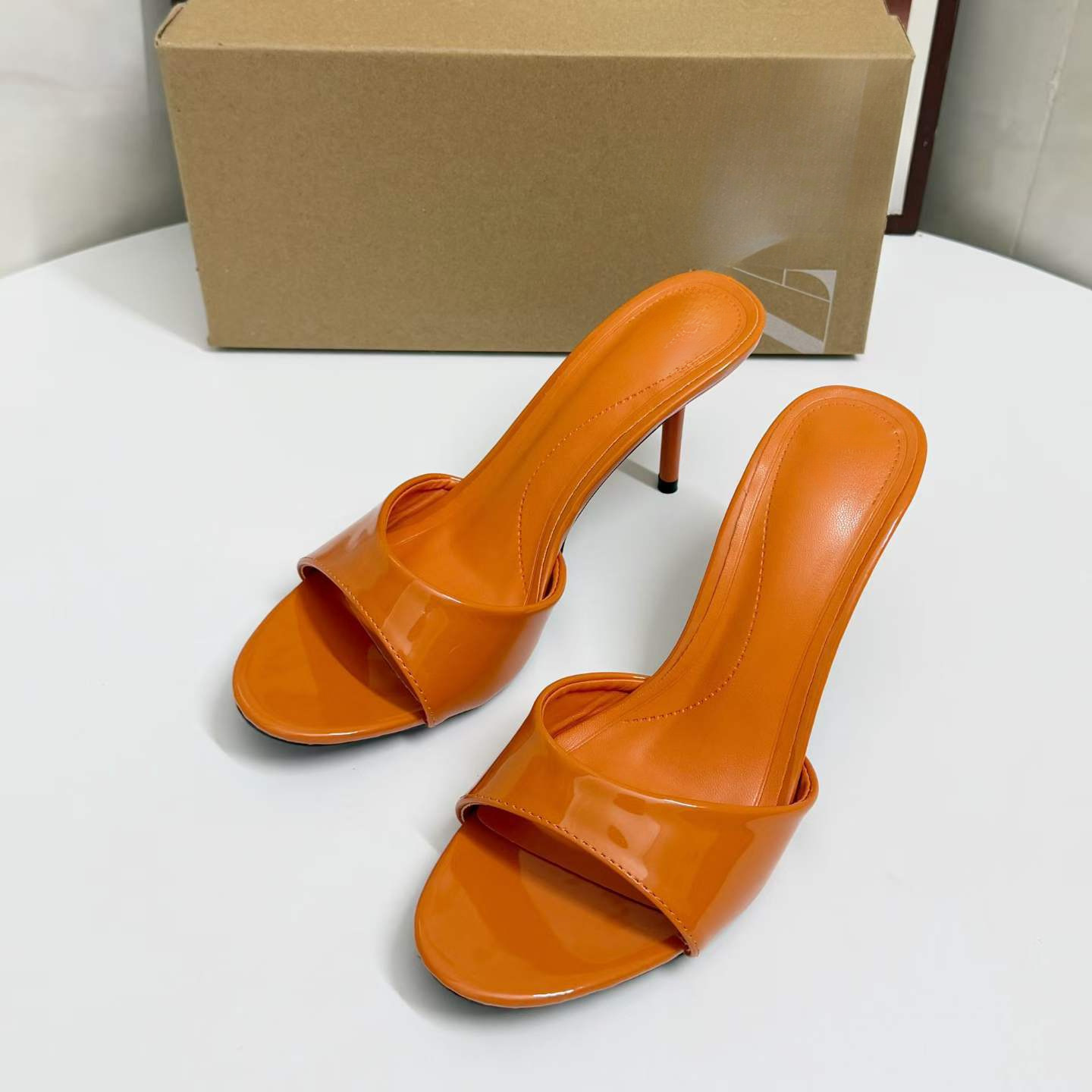 JHC-HB-276 | Patent Gloss Round-Toe Stiletto Heel Mule Slide angle 2