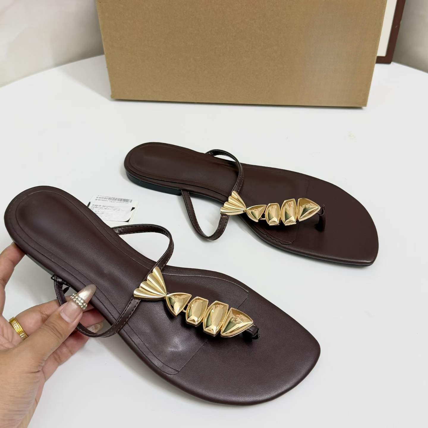JHC-HB-237 | Rhinestone Embellished Metal Buckle Flat Casual Slide Slipper angle 3