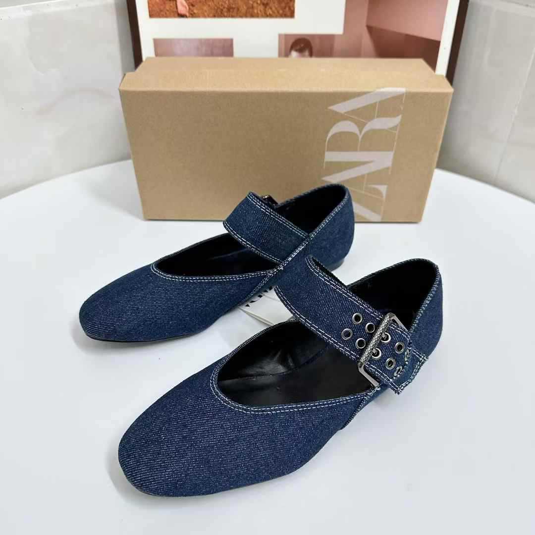 JHC-HB-235 | Metal Buckle Square-Toe Flat Ballet Flat angle 3