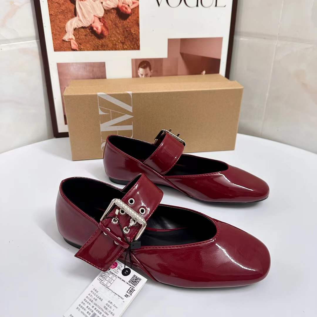 JHC-HB-163 | Metal Buckle Round-Toe Flat Ballet Flat angle 3
