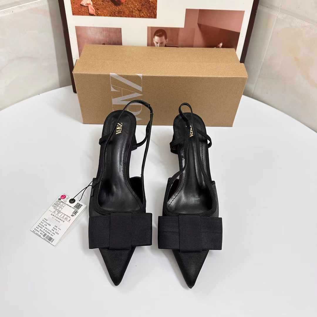 JHC-HB-302 | Bow Detail Pointed-Toe Block Heel Mule Slide - Fujian Jinhongchang Sports Goods Co., Ltd.
